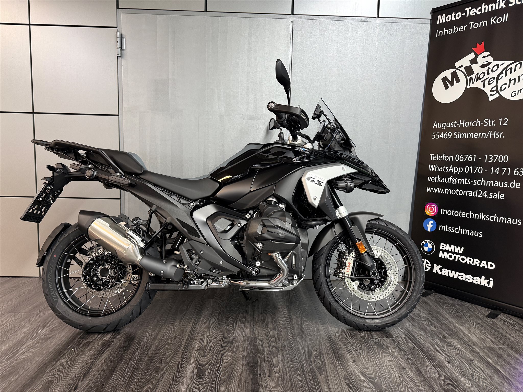 Motorrad BMW R 1300 GS Triple Black Sommerspecial Baujahr 0 Km motorrad-bmw-r-1300-gs-triple-black-sommerspecial-baujahr-0-km