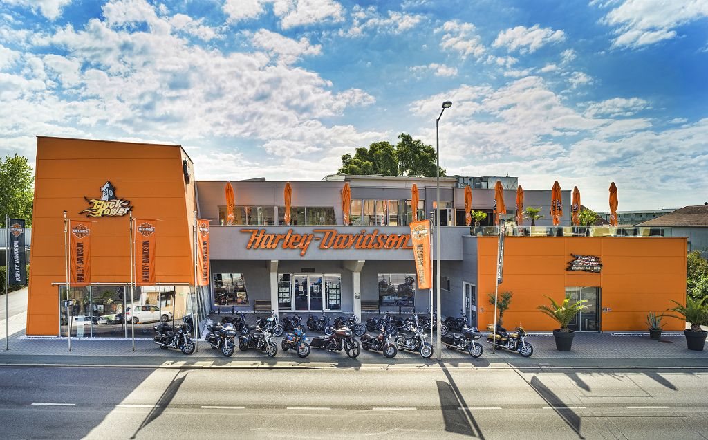 MotorradHändler HarleyDavidson & Buell Graz Clocktower Motorrad GmbH HarleyDavidson Graz