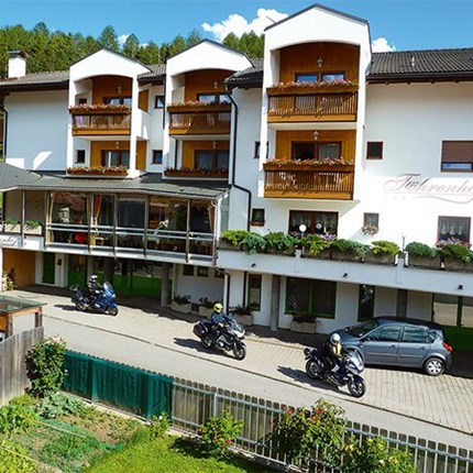 2-Tages-Tour "Föhrenhof" Bericht zur 2-Tages-Tour "Föhrenhof" von SimoneDa der Wetterbericht schon Tage vorher für unsere lang geplante Zwei-Tagestour leider echtes Sch###-...