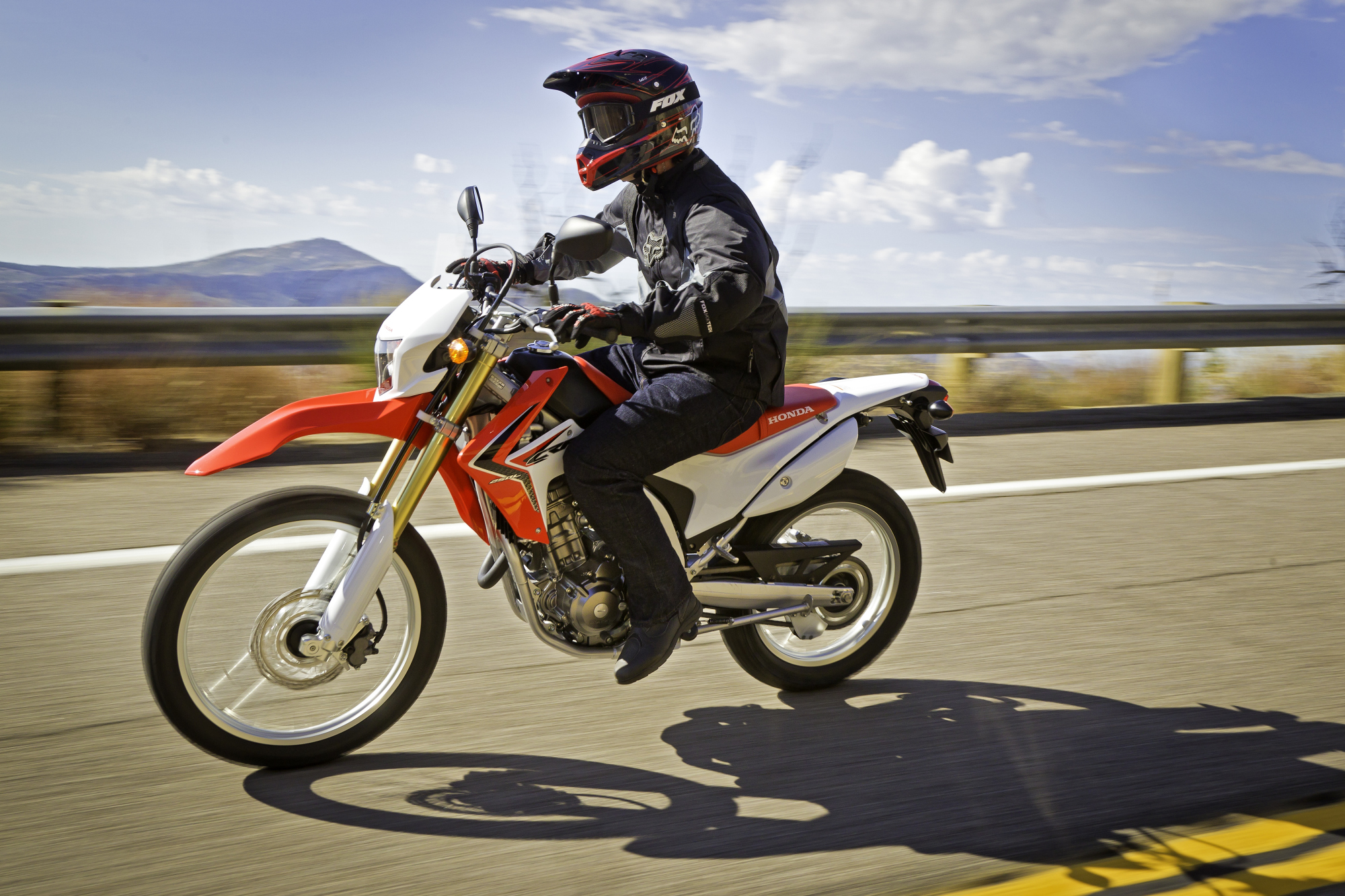 Honda CRF 250 L Bilder und technische Daten