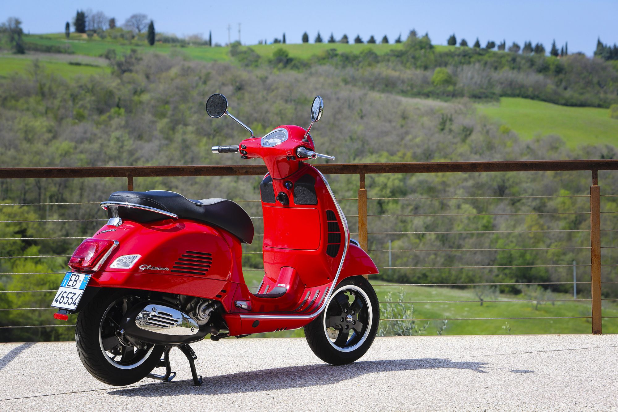 Gebrauchte Vespa GTS 300 i.e. Super Motorräder kaufen