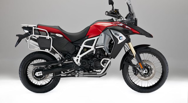 Motorrad Vergleich Bmw F 800 Gs Adventure 2017 Vs Honda Nc750x 2021 Thinkware's f800 pro is a slick dashcam you won't even know is there, with easy installation, superb night video recording, cloud connectivity and driving safety features. 1000ps de