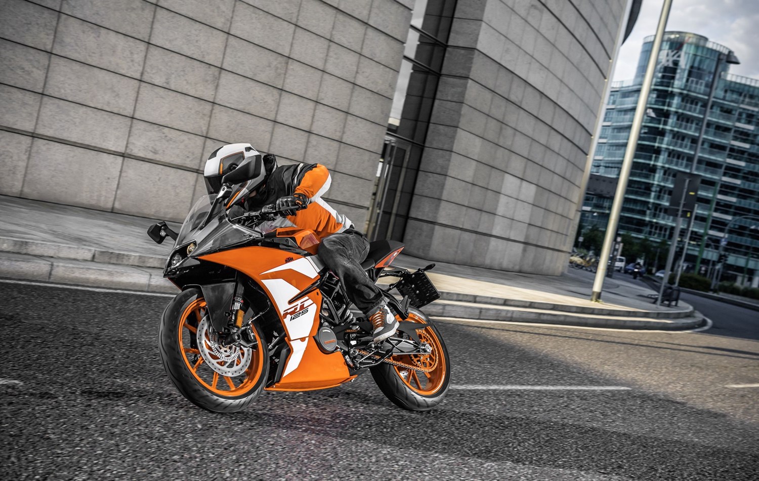  KTM  RC  125  Alle technischen Daten zum Modell RC  125  von KTM 