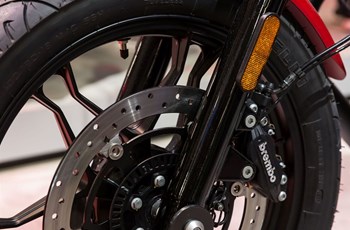 Motorrad Vergleich Harley-Davidson Street Rod 2020 vs ...