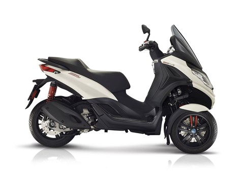 Aktuelle Piaggio Motorrad Modelle Motorrad Reinhardt Gmbh