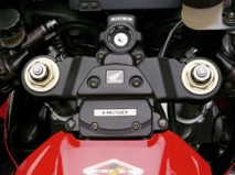 Honda CBR 1000 RR Fireblade Lenkungsdämpfer