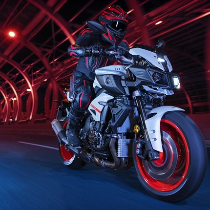 YAMAHA MT-10 Preisvorteil
> > > Preisvorteil beim Kauf einer neuen YAMAHA MT-10
Beim Kauf eines neuen MT-10 Modells erwate... Weiter >>