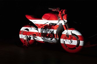 TRIUMPH PRÄSENTIERT „DESIGN PROTOTYPE“ DER NEUEN TRIDENT