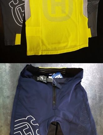 Husky Kids Motocross Kleidung neu eingetroffen !!
Husky Kids Motocross Kleidung neu eingetroffen !!