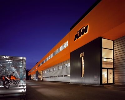 KTM Pressekonferenz EICMA - live Mit dem folgenden Link könnt ihr die KTM Pressekonferenz auf der EICMA live mit verfolgen.Start: Dienstag, 7.11. um 13:00UhrDiesen... Weiter >>