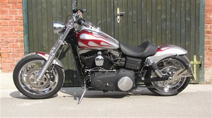 Details zum Custom-Bike Harley-Davidson Dyna Street Bob ...