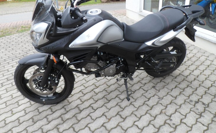 Details zum Custom-Bike Suzuki V-Strom 650 des Händlers ...