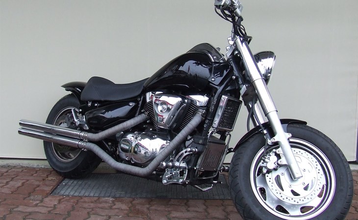 Suzuki intruder c1500