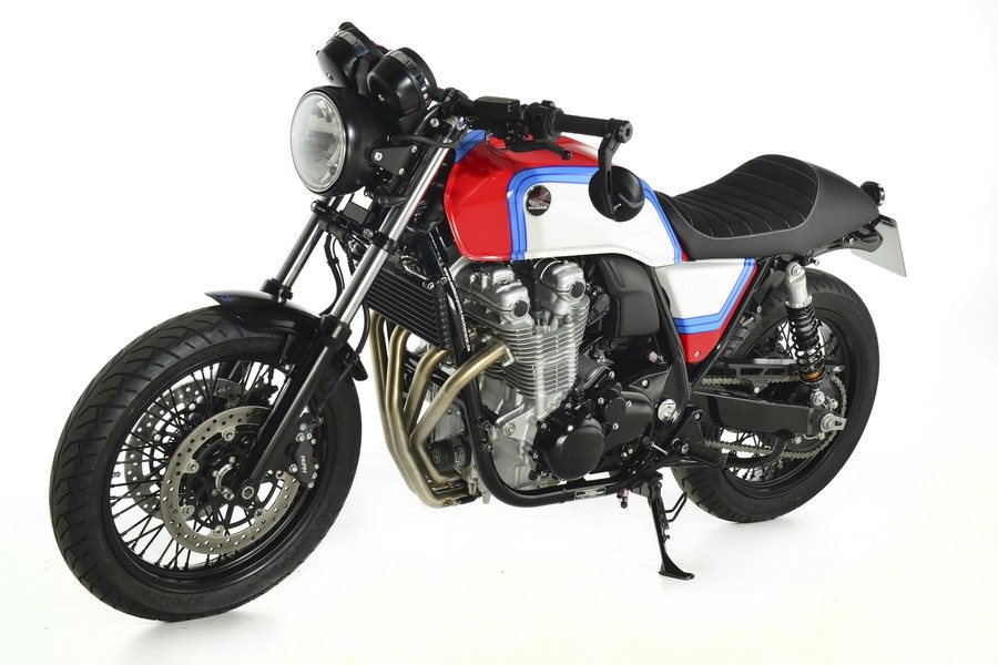 Umgebautes Motorrad Honda CB 400 F von Motorrad Wagner 