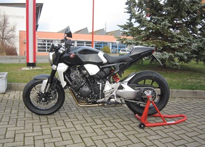 Honda CB 1000 R Stark umgebaut