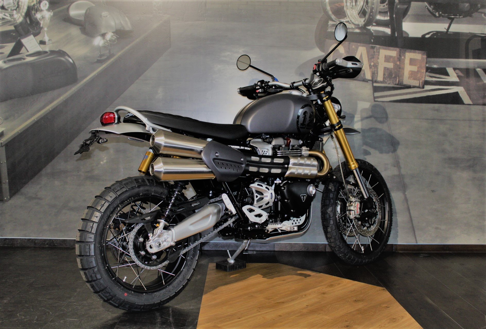 Motorrad Triumph Scrambler 1200 XE Extreme Pack, Baujahr 