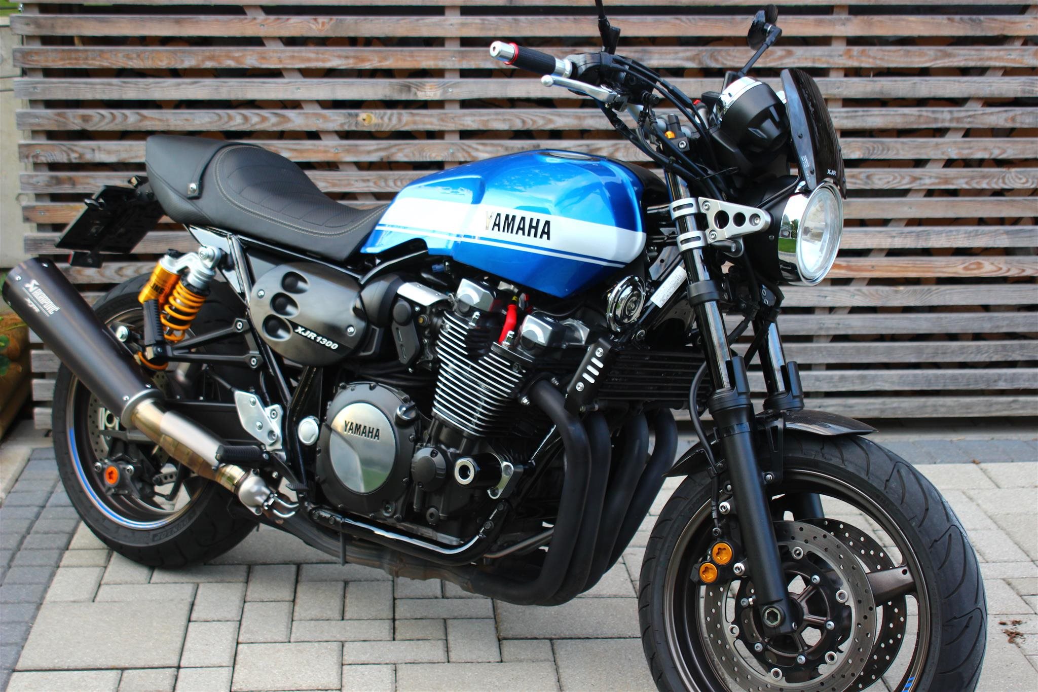 xjr 1000